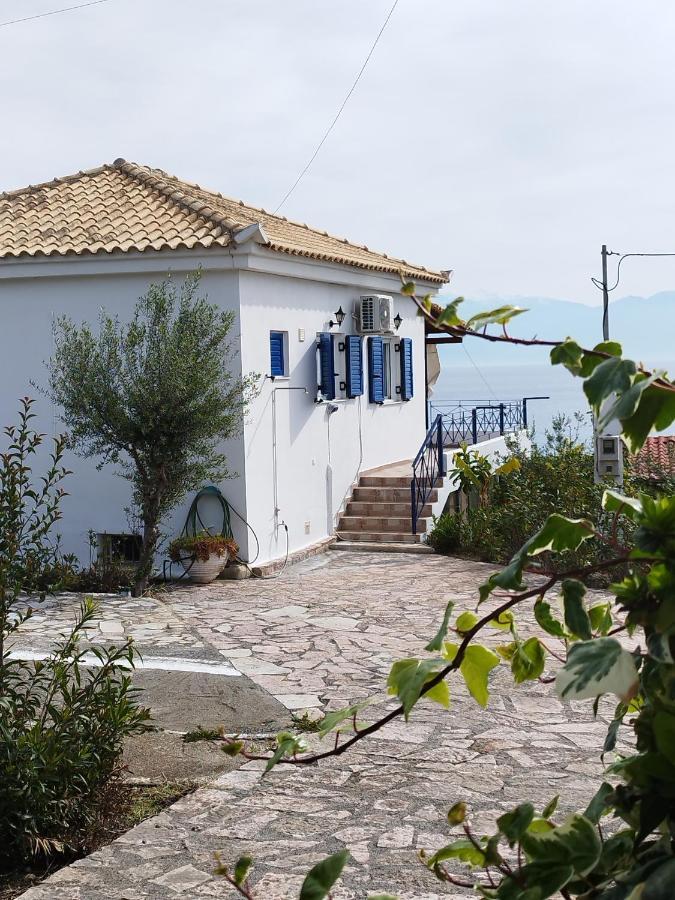 Villa Panorama Michalis Haikos Two Minutes Walk To The Beach Peroulia Kómboi Exteriör bild